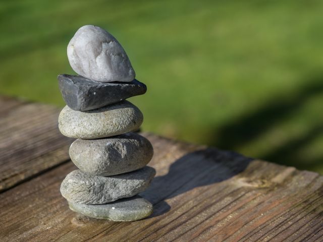 stones-balance-blog